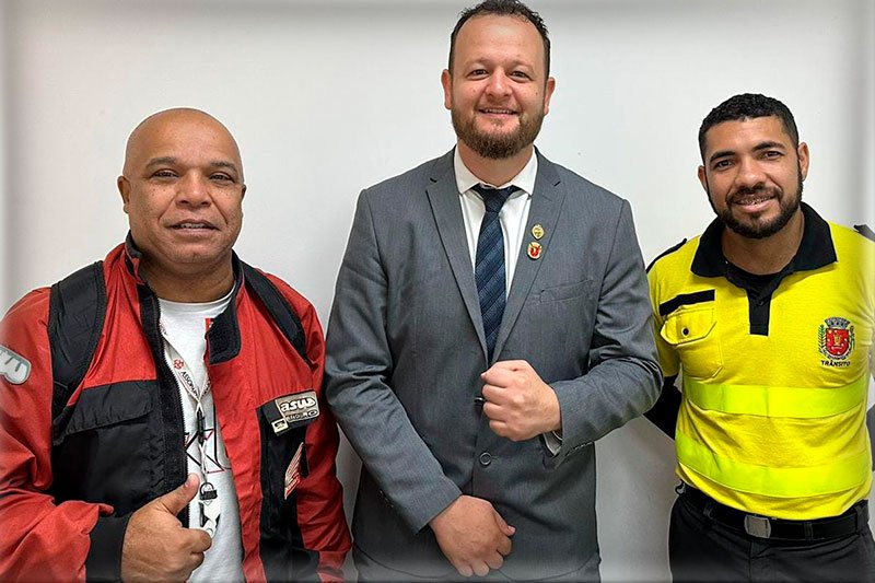 Carlos Beto em reuniões com autoridades políticas para criação de leis voltadas aos motociclistas